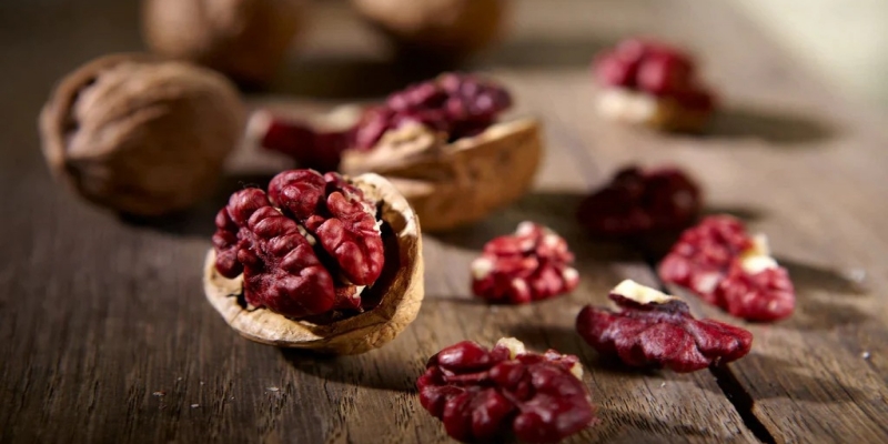 hạt óc chó đỏ Mỹ