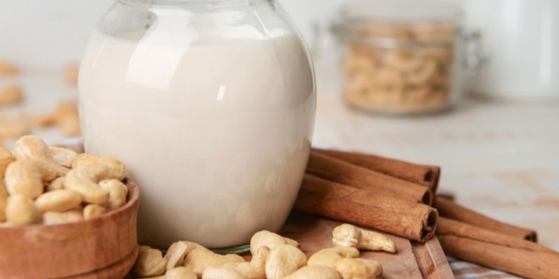 Sữa Hạt Điều Óc Chó Thay Bữa Sáng An Toàn