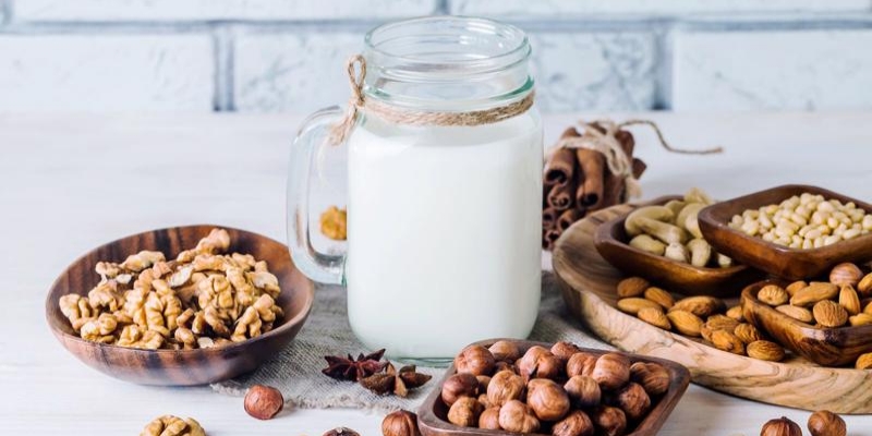 Sữa óc chó tự nhiên mang đến ti tỉ tác dụng cho người dùng