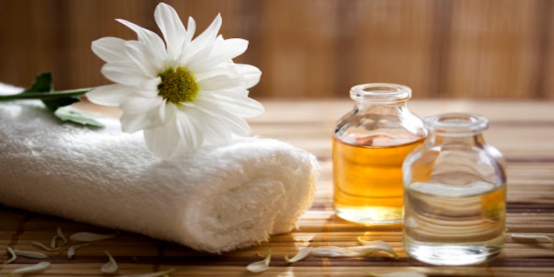 Kết hợp các loại tinh dầu lại để tạo hương thơm yêu thích