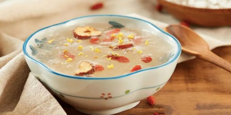 Mật ong ăn với sắn dây có tác dụng gì trong việc phòng bệnh?